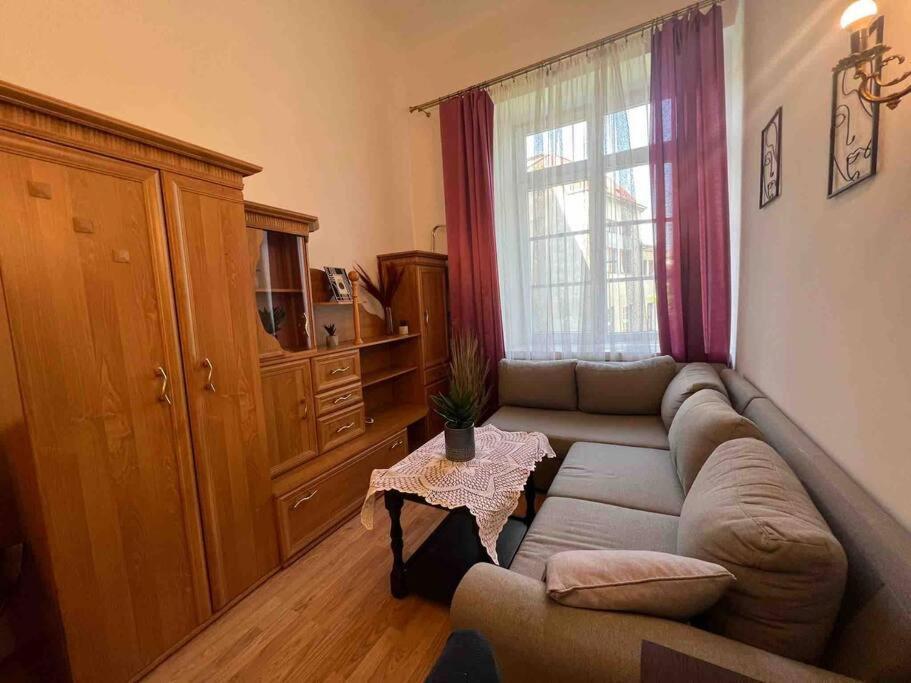 Grodzka / Apartment With Balcony Krasków Eksteriør bilde