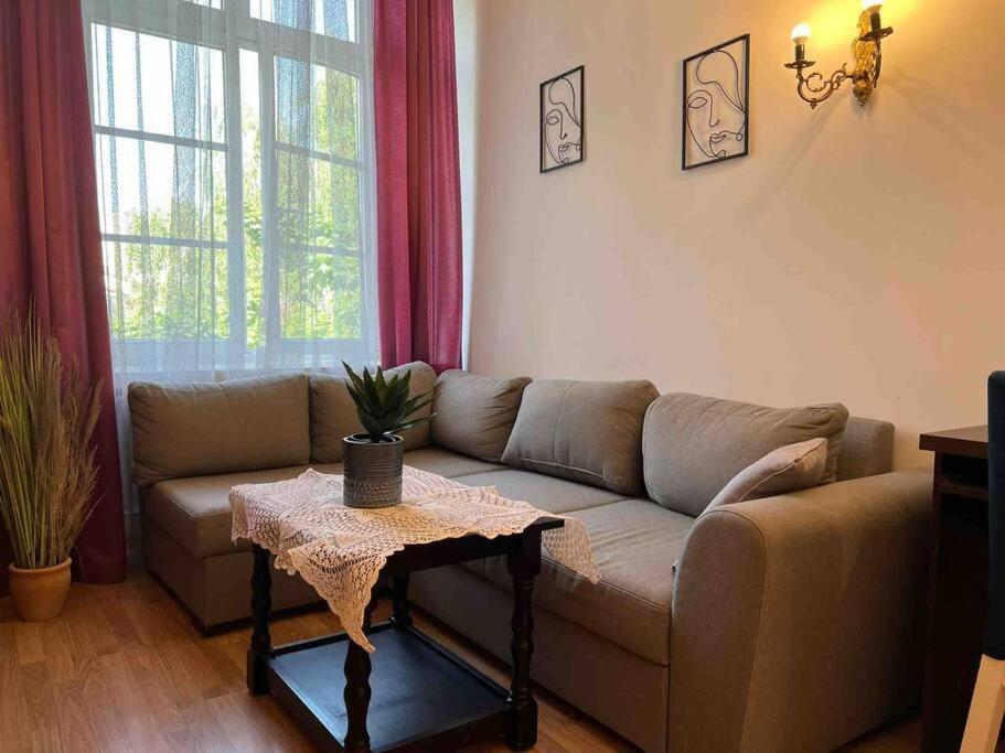 Grodzka / Apartment With Balcony Krasków Eksteriør bilde